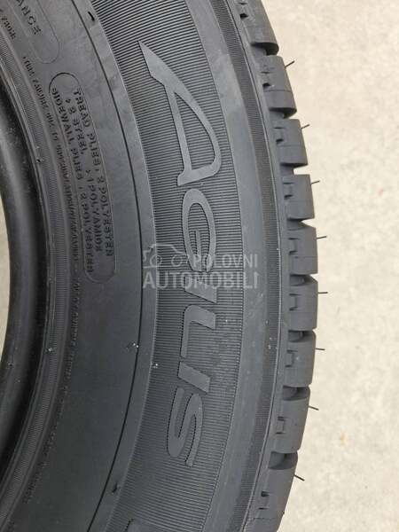 Michelin 225/70 R15 Letnja