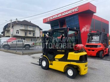 Yale 2,5 tona Triplex