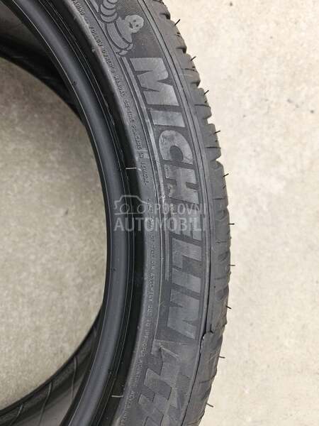 Michelin 235/40 R18 Letnja