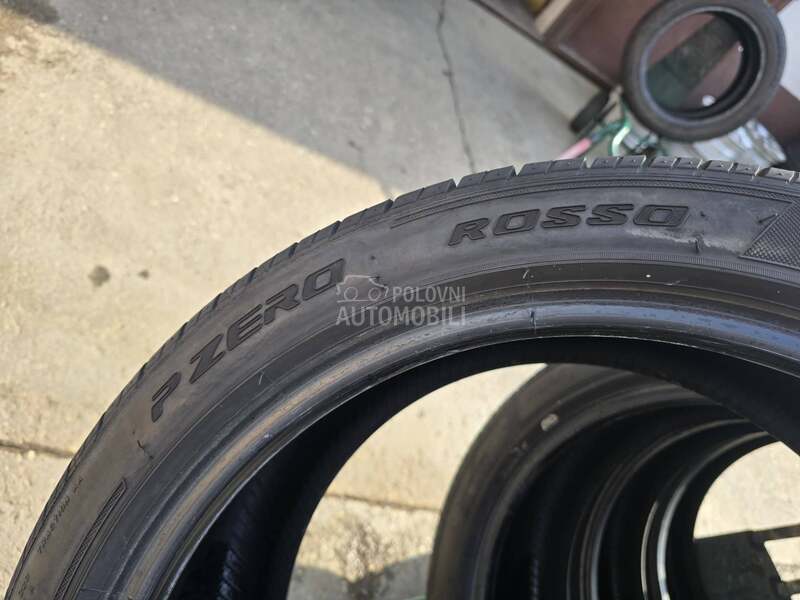 Pirelli 255/40 R19 Letnja