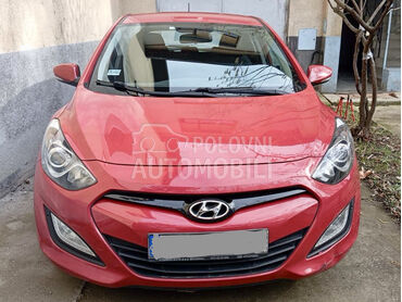 Hyundai i30 1.4 DOHC 5 VR GLS