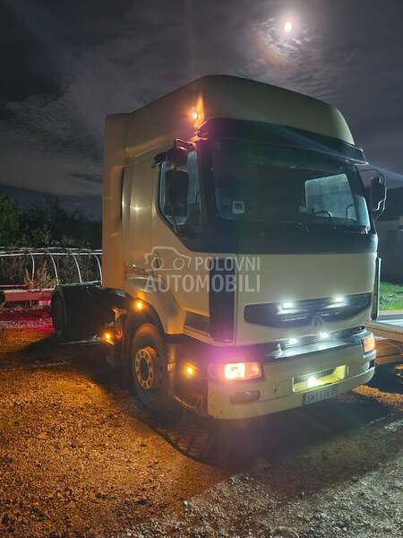 Renault Premium