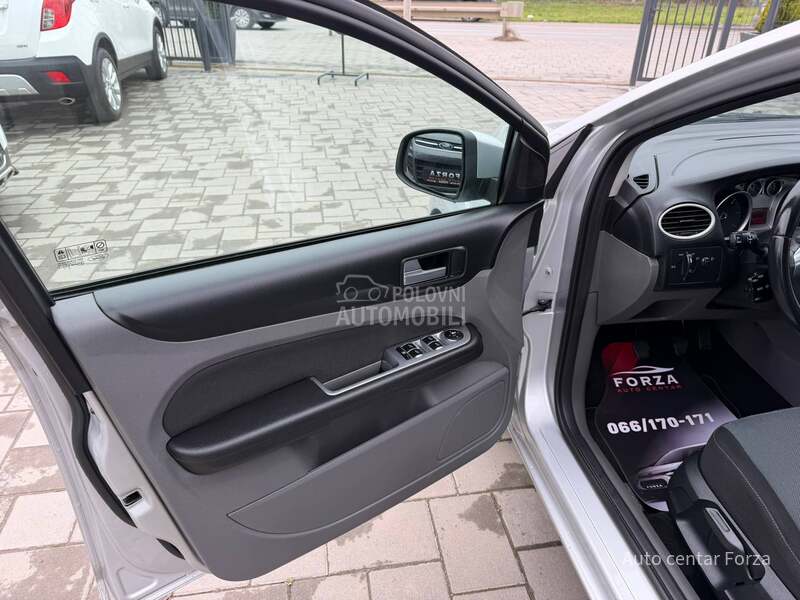 Ford Focus 