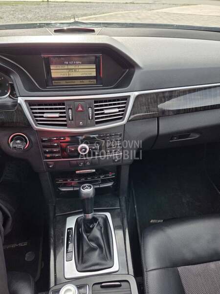 Mercedes Benz E 250 