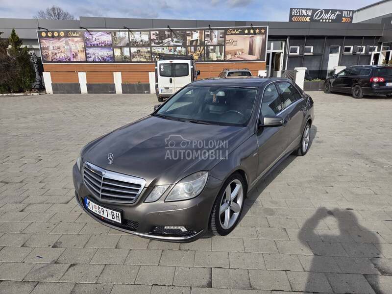 Mercedes Benz E 250 
