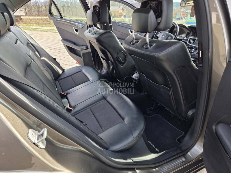 Mercedes Benz E 250 