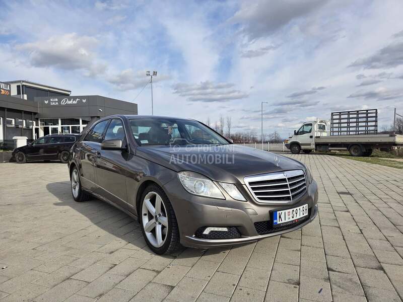 Mercedes Benz E 250 
