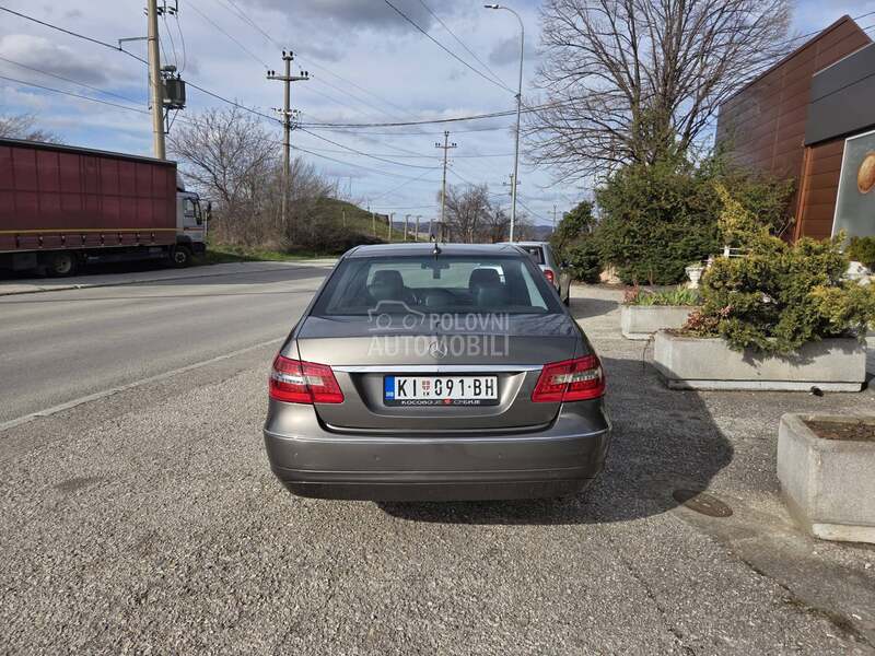 Mercedes Benz E 250 