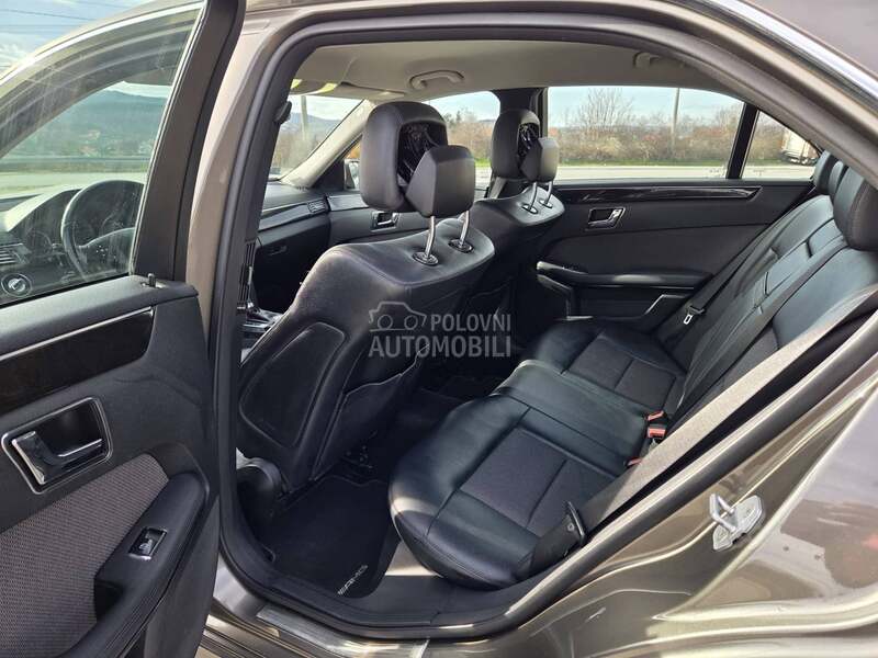 Mercedes Benz E 250 