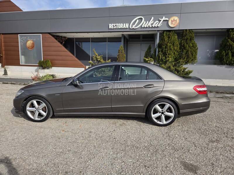 Mercedes Benz E 250 