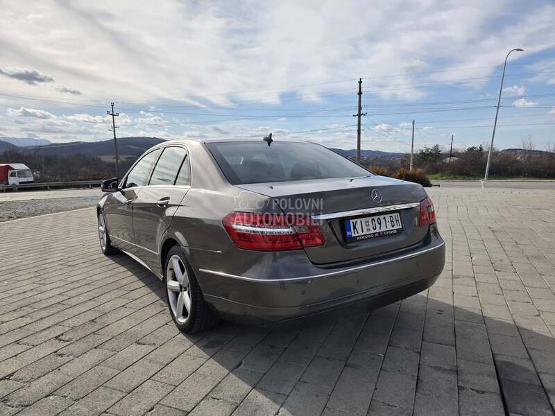 Mercedes Benz E 250 