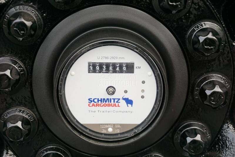 Schmitz Cargobull / DOM2055