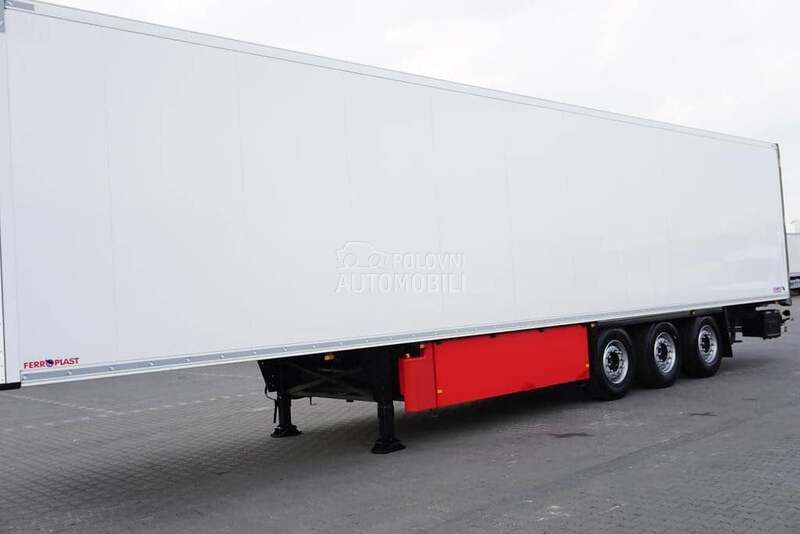 Schmitz Cargobull / DOM2058