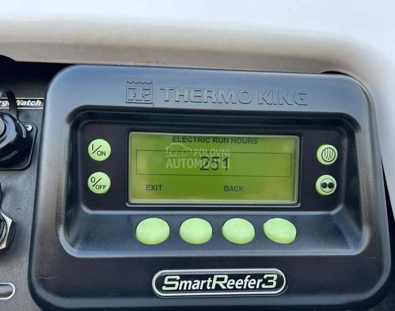 Schmitz Cargobull / DOM2058