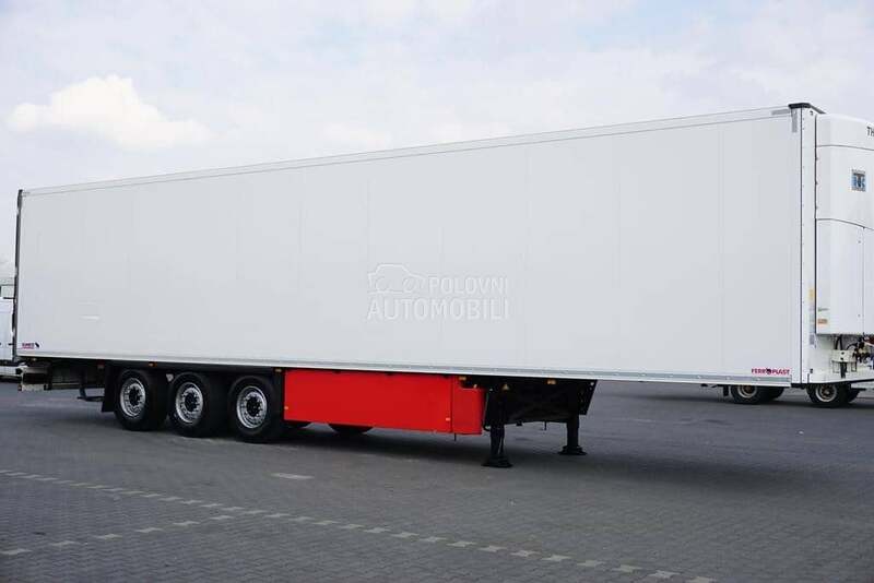 Schmitz Cargobull / DOM2058