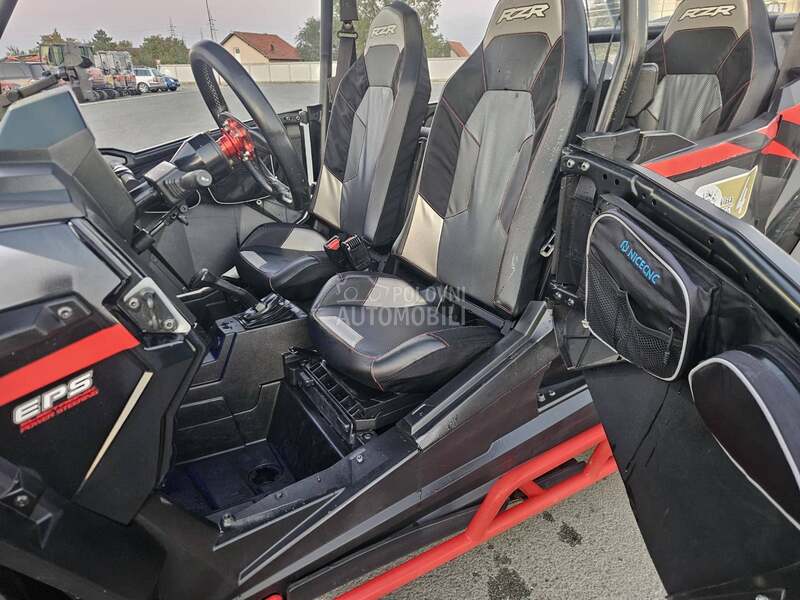 Polaris rzr 1000 4sed