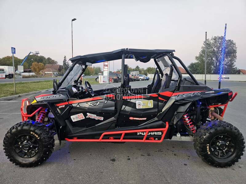 Polaris rzr 1000 4sed