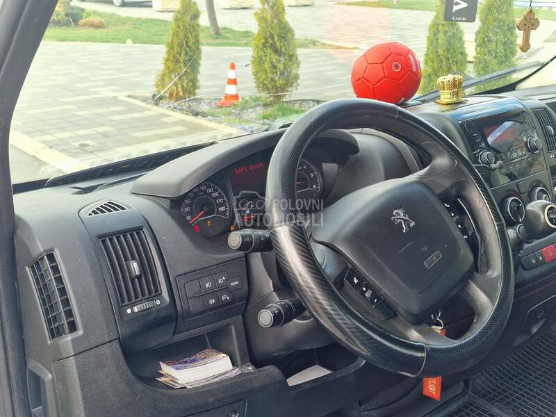 Peugeot Boxer