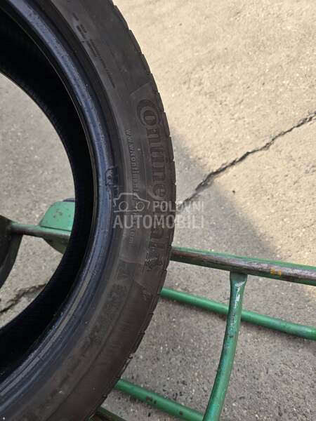 Continental 245/45 R18 Zimska