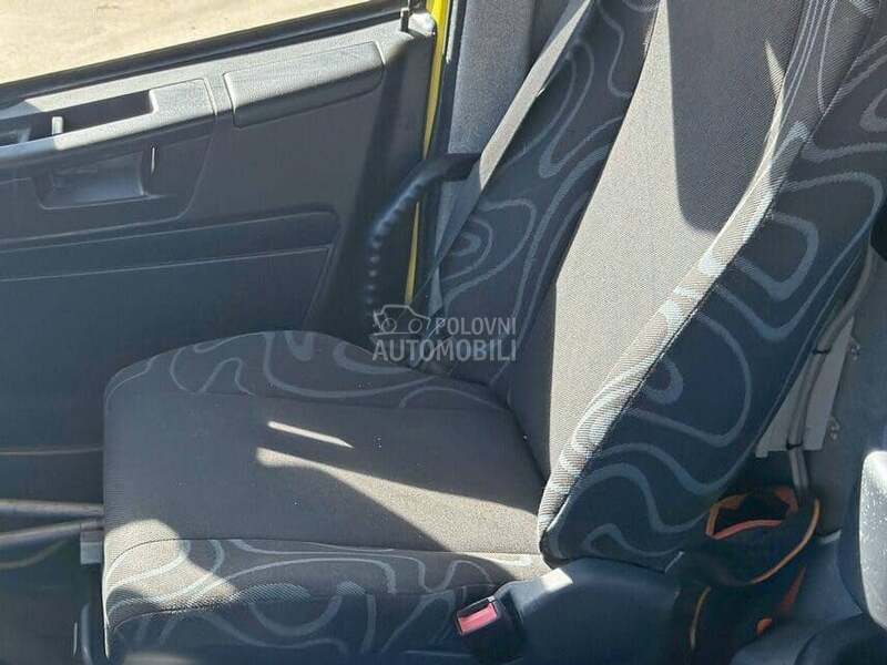 Iveco TRAKKER / LUS1201