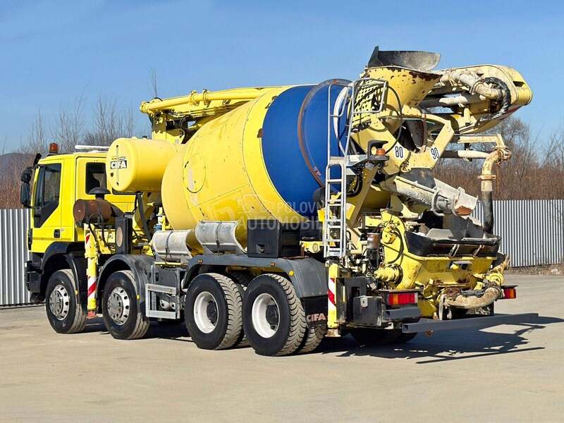 Iveco TRAKKER / LUS1201