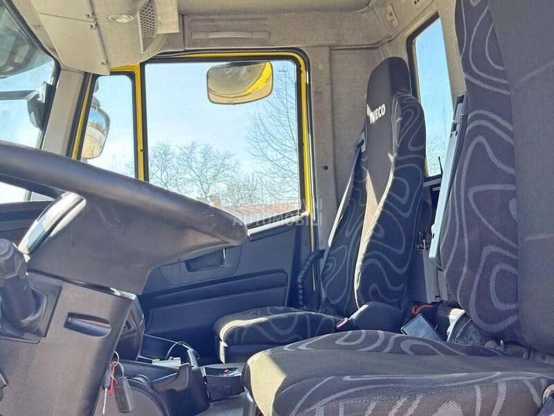 Iveco TRAKKER / LUS1201