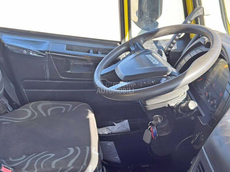 Iveco TRAKKER / LUS1201