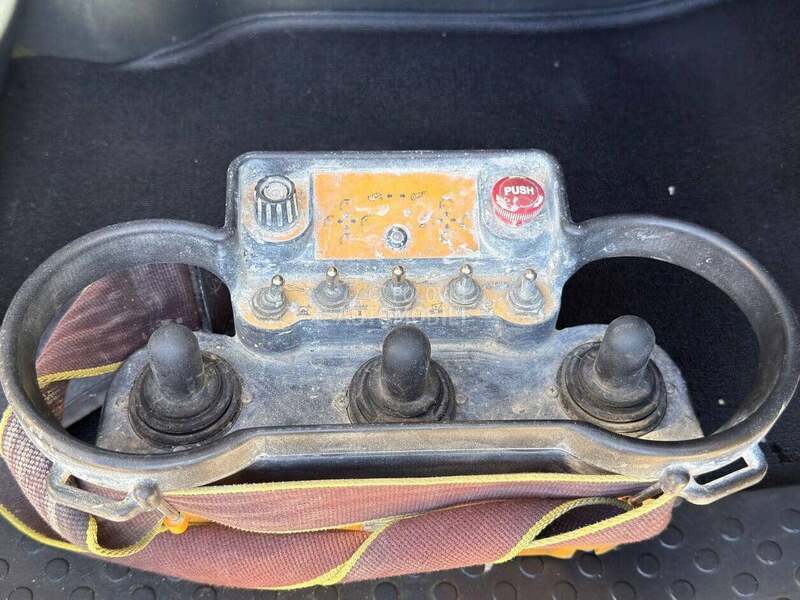 Iveco TRAKKER / LUS1201