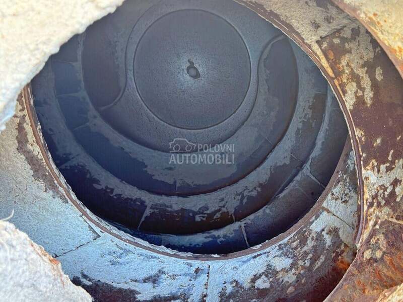 Iveco TRAKKER / LUS1201