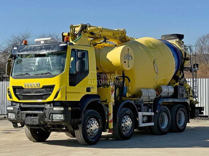 Iveco TRAKKER / LUS1201