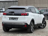 Peugeot 3008 1.2 ALLURE AUTOM