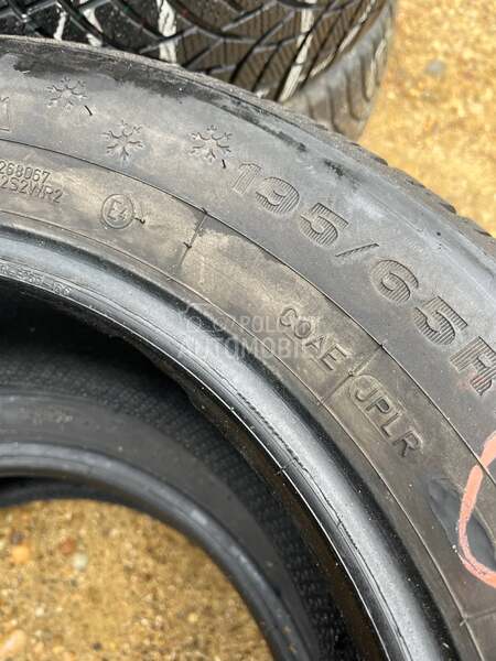Dunlop 195/65 R15 Zimska