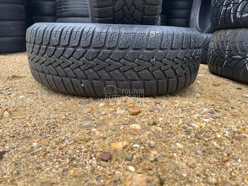 Dunlop 195/65 R15 Zimska