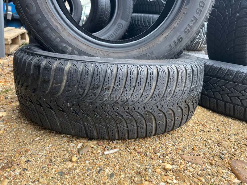 Kumho 195/65 R15 Zimska