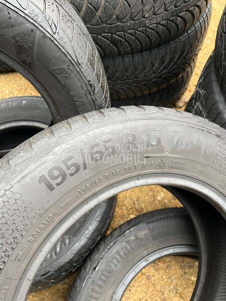 Continental 195/65 R15 Zimska
