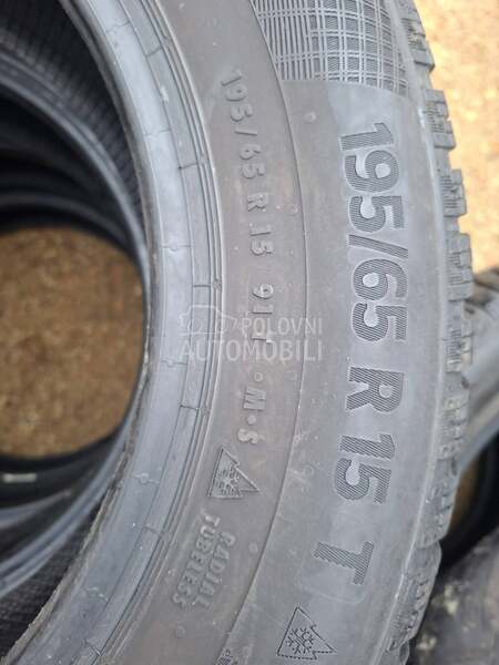 Continental 195/65 R15 Zimska
