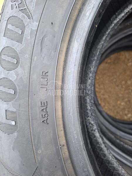 Goodyear 195/55 R15 Zimska