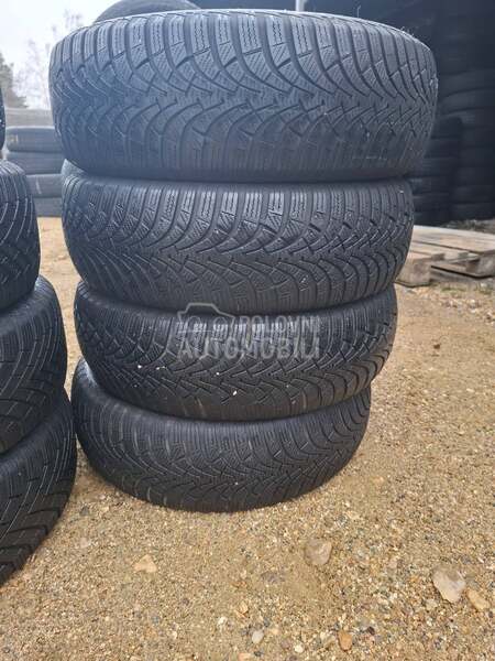 Goodyear 195/55 R15 Zimska