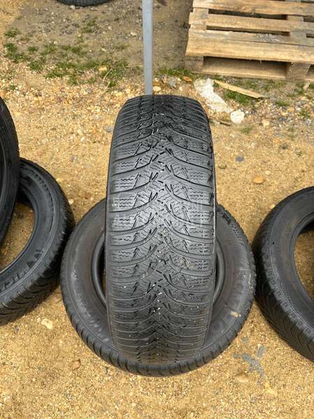 Kumho 185/65 R15 Zimska