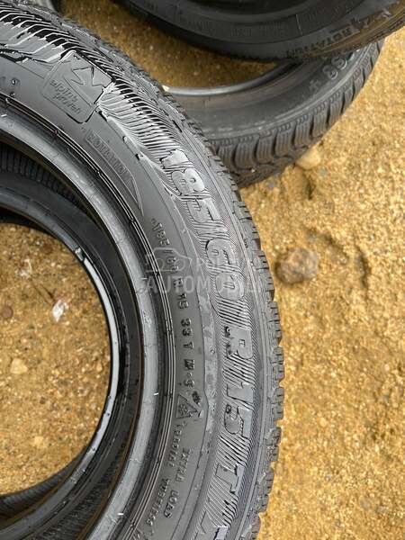 Semperit 185/60 R15 Zimska