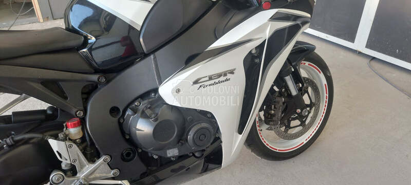 Honda cbr 1000rr