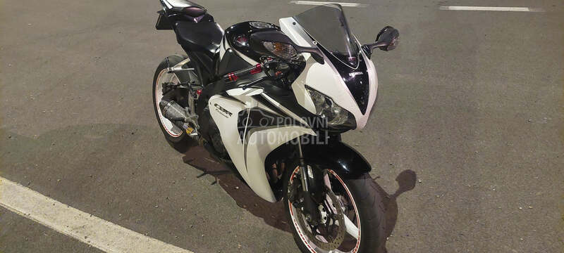 Honda cbr 1000rr