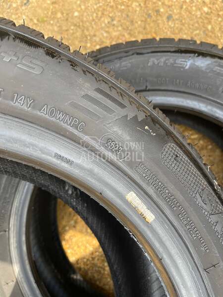 Aeolus 185/60 R15 Zimska