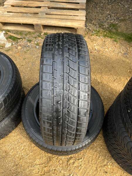 Aeolus 185/60 R15 Zimska