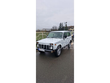 Lada Niva 1.7i