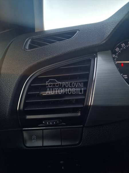 Škoda Fabia 1.4TDI/LED/NAV/