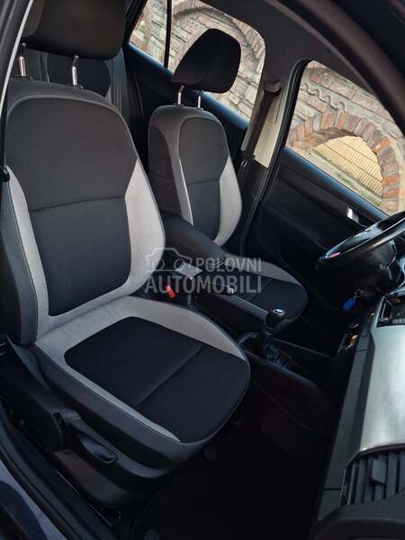 Škoda Fabia 1.4TDI/LED/NAV/