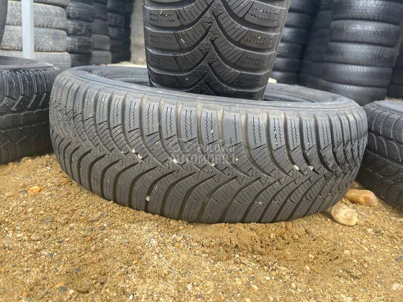 Hankook 165/65 R15 Zimska