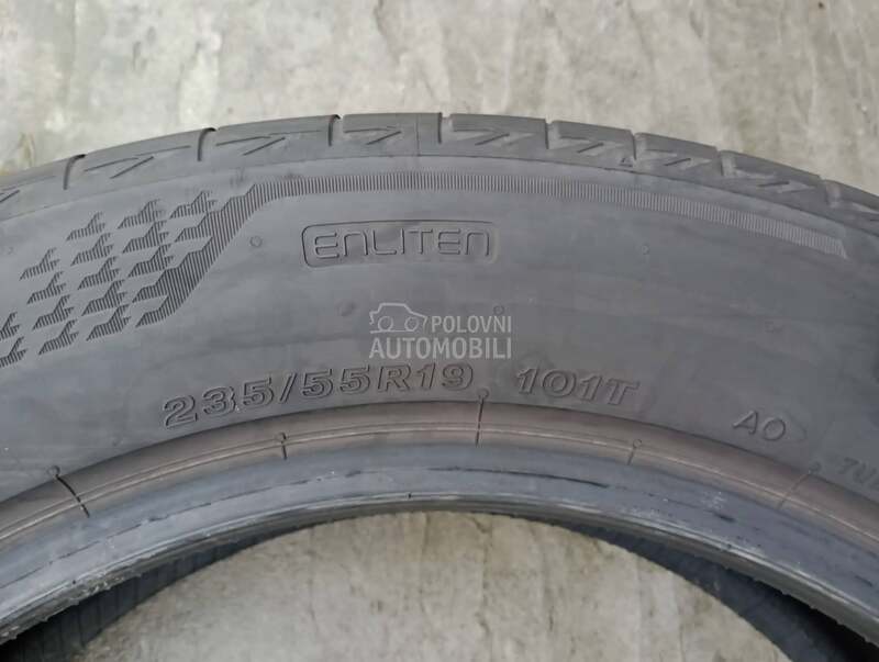 Bridgestone 235/55 R19 Letnja