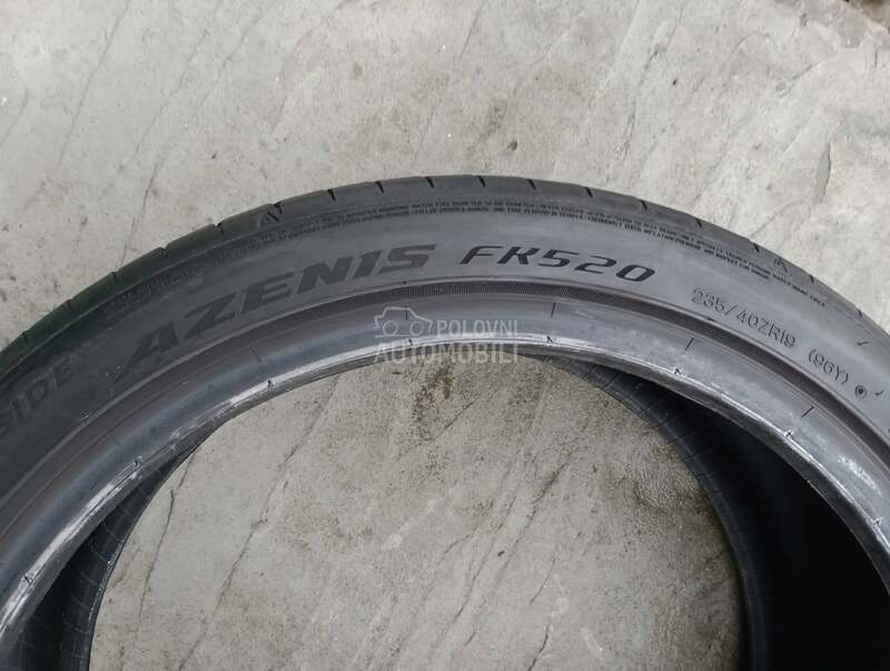 Falken 235/40 R19 Letnja